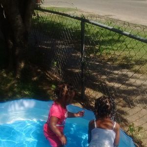 Meet your Posher, Helen